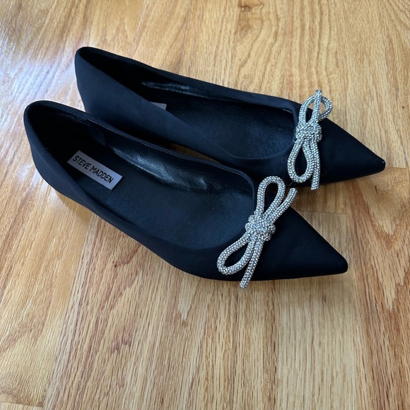 Steve Madden Black Elina Satin Bow Embellished Ballet Flats Flats - Picture 6 of 7